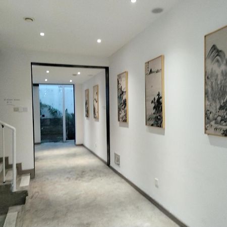 Serene Vale Inn Guilin-Free One Way Pick Up Service To High-Speed Railway Station For 2 Nights Exterior foto