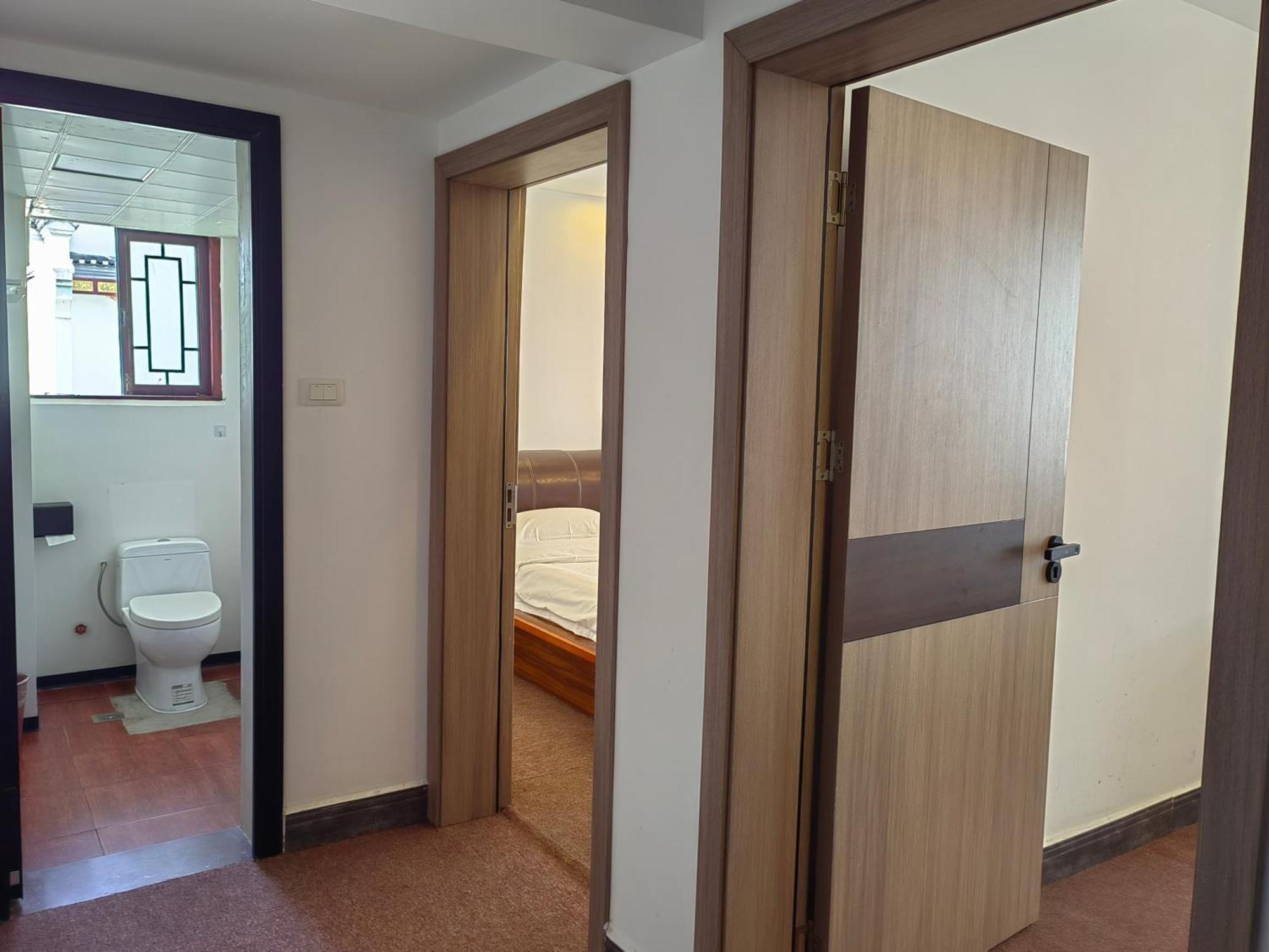 Serene Vale Inn Guilin-Free One Way Pick Up Service To High-Speed Railway Station For 2 Nights Quarto foto