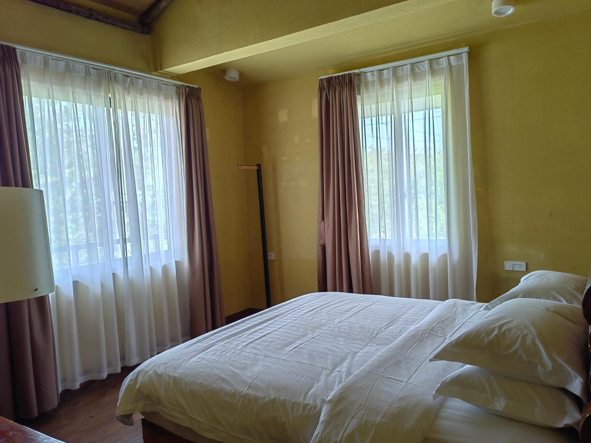 Serene Vale Inn Guilin-Free One Way Pick Up Service To High-Speed Railway Station For 2 Nights Quarto foto